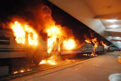 555378_541879835835004_228501961_n