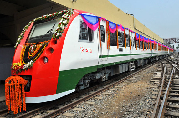 DEMU-Commuter-Train-Service-In-Bangladesh