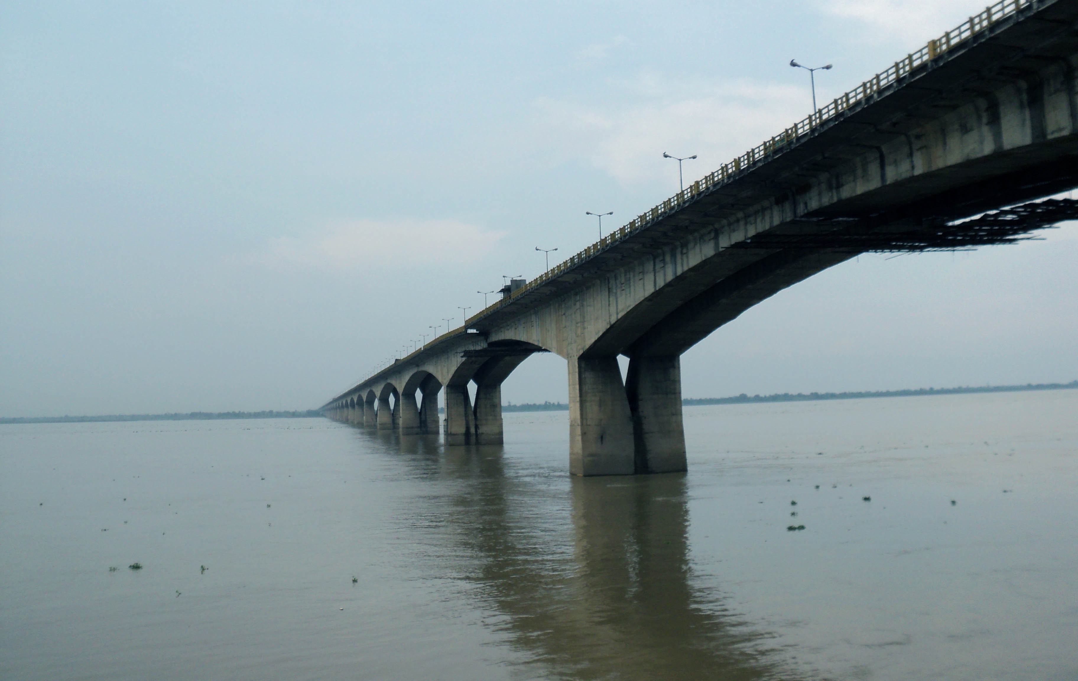 River_Ganga_in_Patna_201_(1)