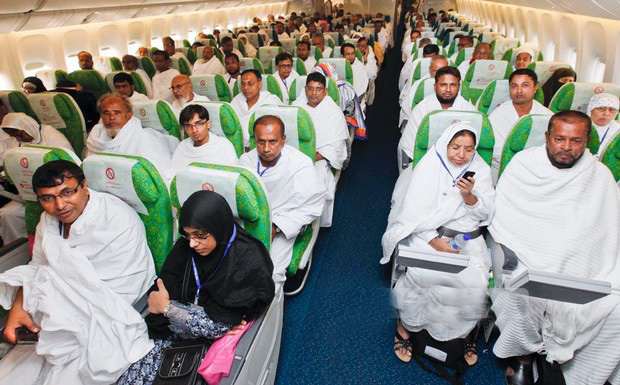 01_Hajj+flight_270814_0007