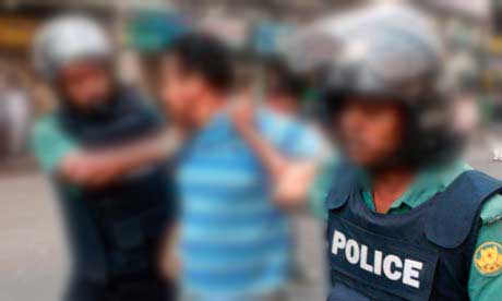 Bangladeshi-police-arrest-007