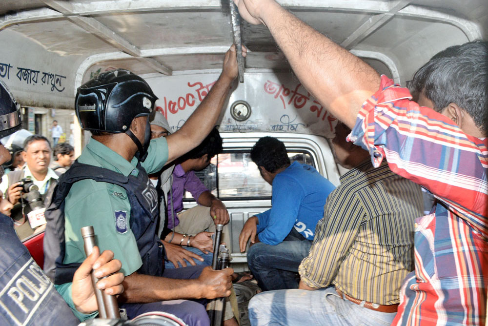 05-01-15-Motor Cycle Fire_Fakirapul-6