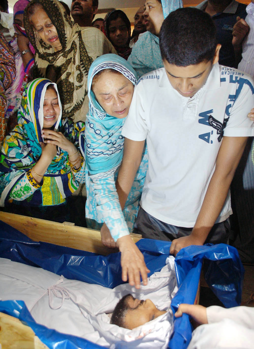 04-05-15-Nasiruddin Ahmed Pintu_Home-2