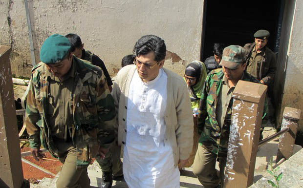 Salahuddin+Ahmed+being+Produced+court+in+Shillong