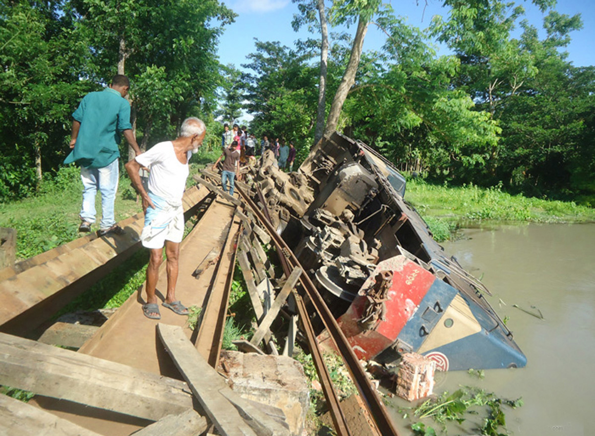 19-06-15-Train Accident_Patya-1