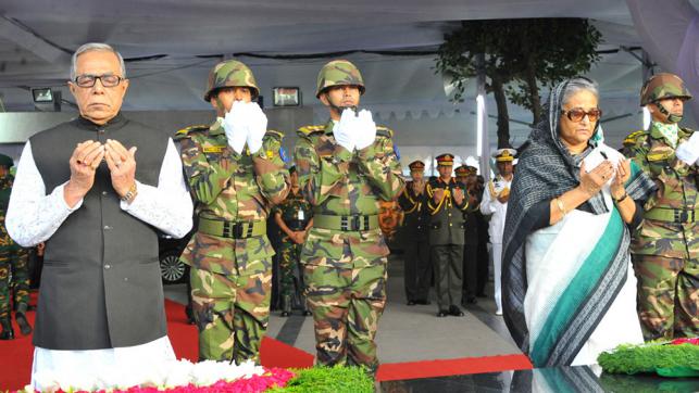8d03846cd6ab93edf753e3a9f776a443-15-08-15-National-Mourning-Day_President-PM_BB-Bhaban-11
