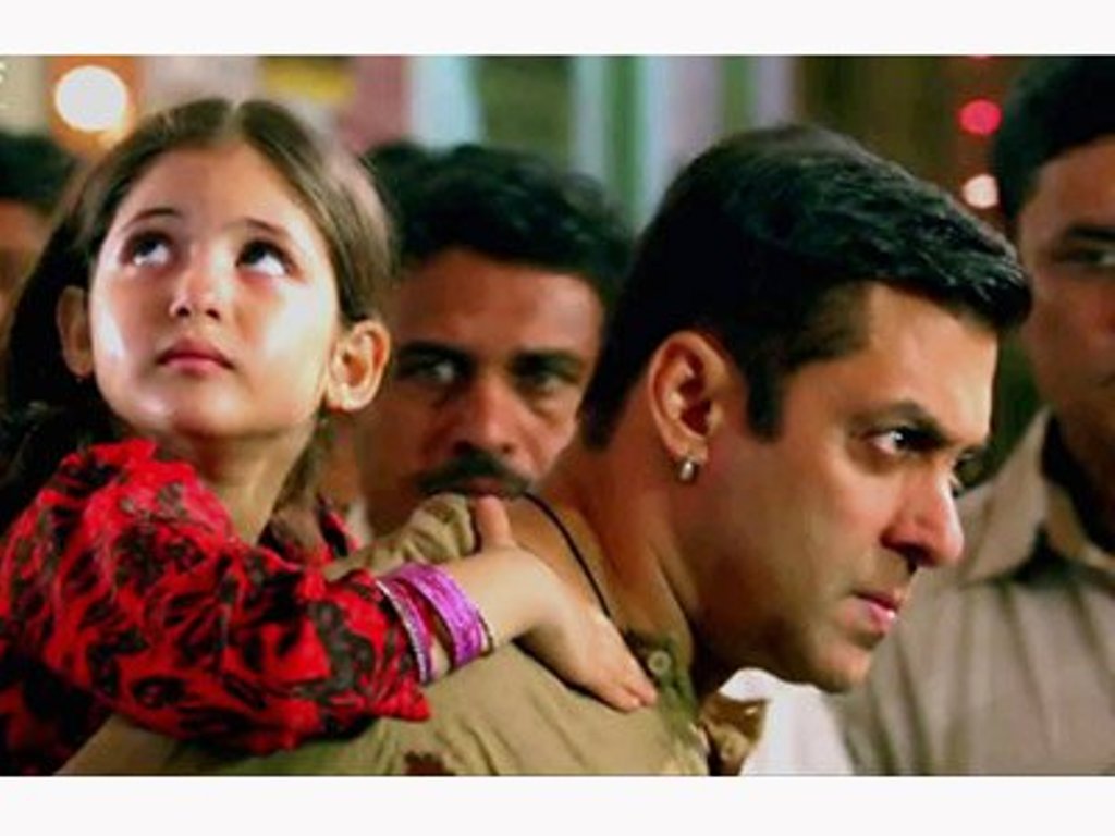 1438404431Salman-Harshali-mtnews24