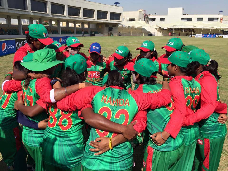 12036453_630320877109075_7875206388553058217_n